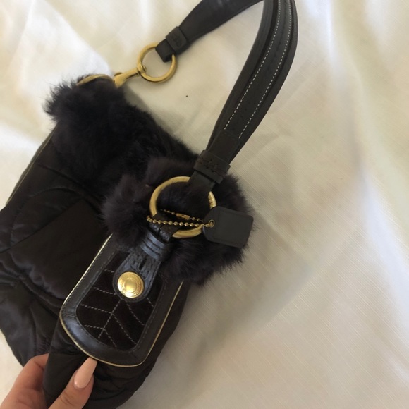 Vintage Brown Coach Handbag with Fur lining - Picture 3 of 10